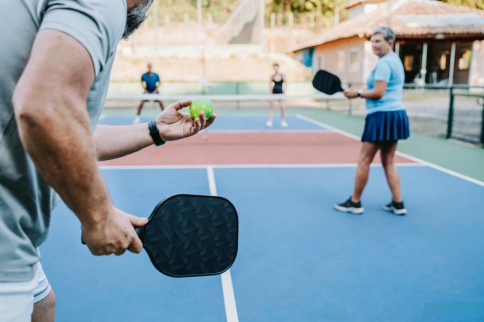 Family Pickleball 